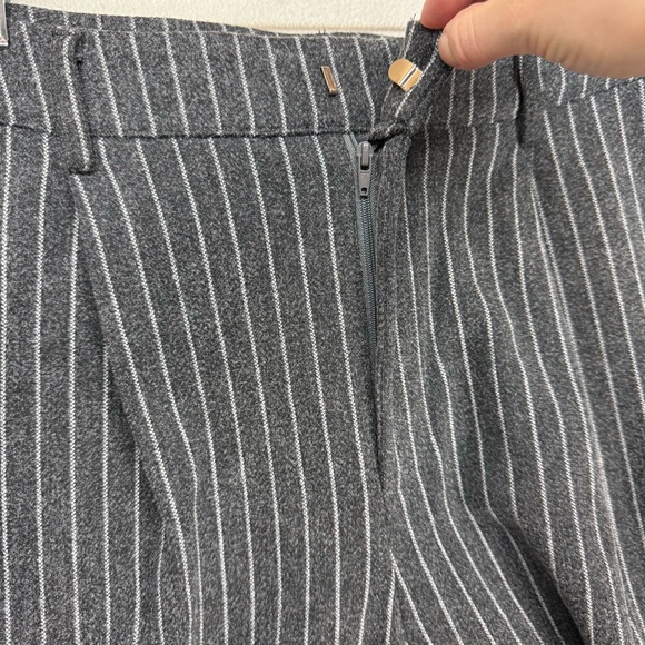Cider Wide Leg Gray Pinstripe Pleated Trousers - Picture 5 of 11